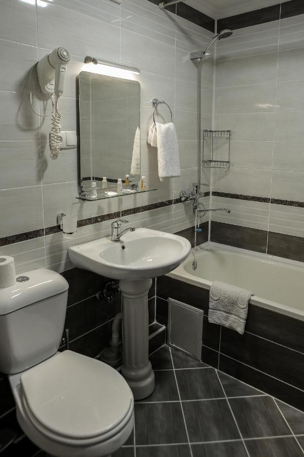Shirin Plaza Boutique Hotel Бухара Екстериор снимка